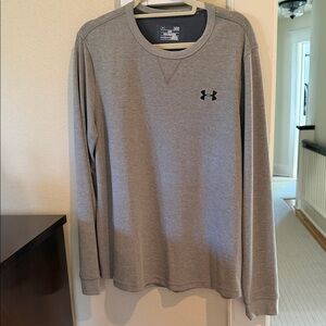 Under Armour Men's Long Sleeve Thermal Crew - Light Gray with Black Logo